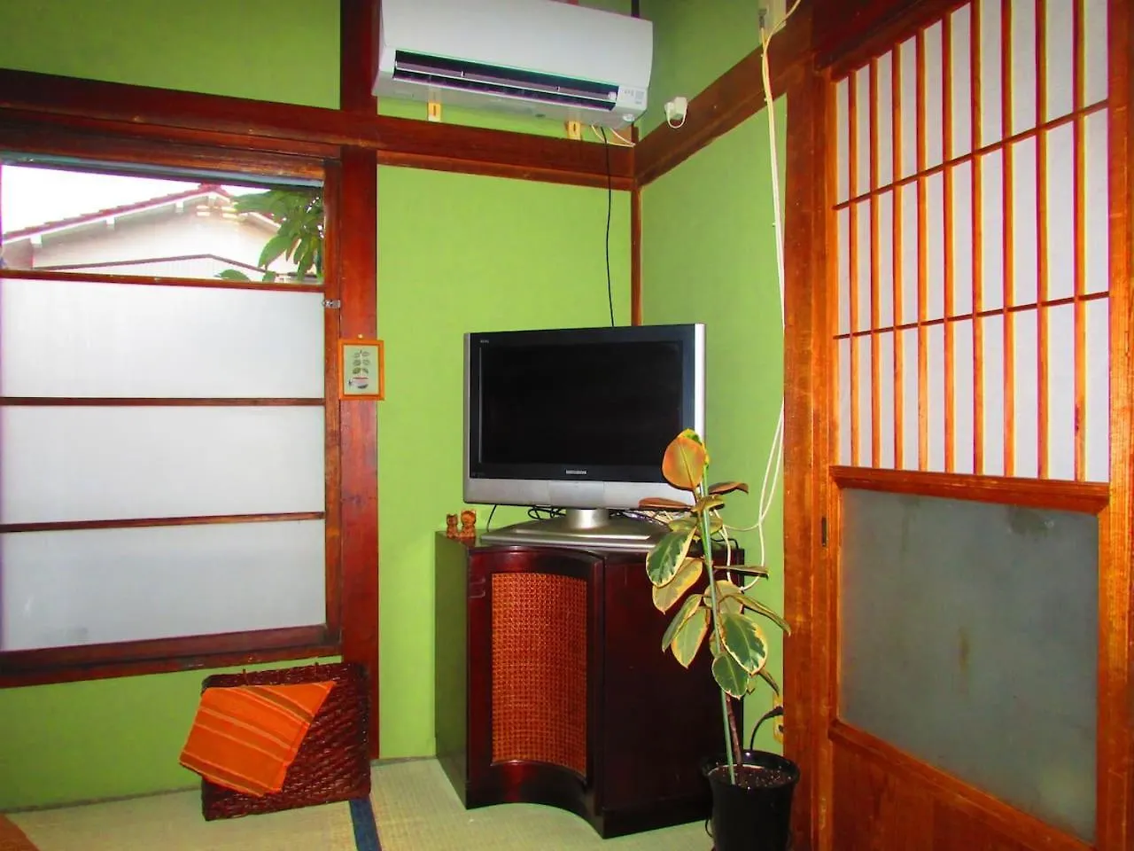 Guest house ゲストハウス杉田 古民家貸切の完全プライベート空間 杉田駅徒歩2分 セルフチェックイン Yokohama